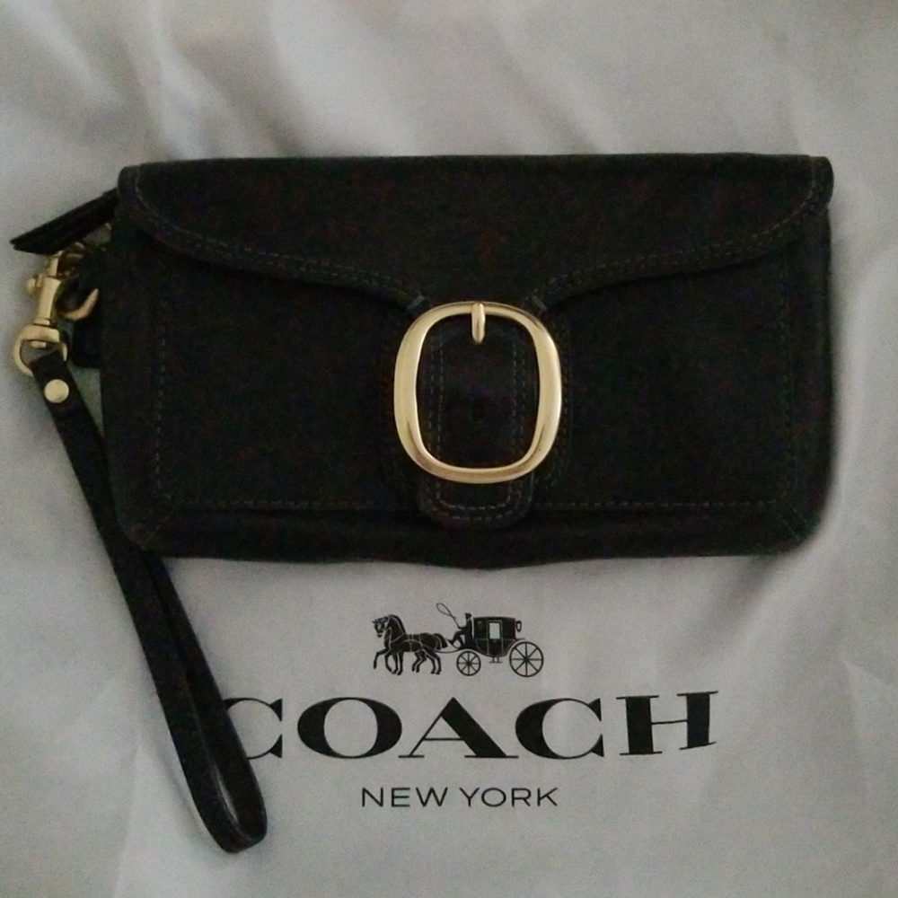 Coach Clutch